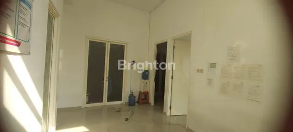 image RUMAH DI SAMBIKEREP (2)