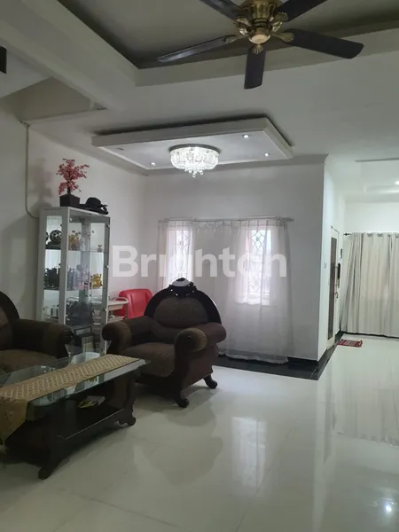 image (TURUN HARGA!) RUMAH 3 LANTAI SIAP HUNI DI JIMBARAN (1)