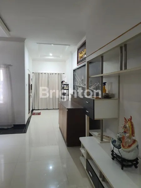 image (TURUN HARGA!) RUMAH 3 LANTAI SIAP HUNI DI JIMBARAN (2)