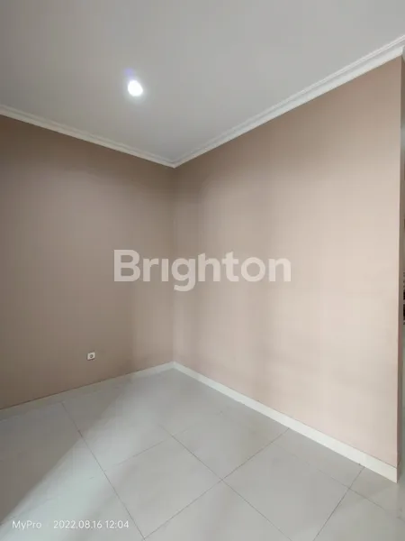 image RUKO TANJUNG DUREN JAKARTA BARAT SEMI FURNISH 3 LANTAI (7)