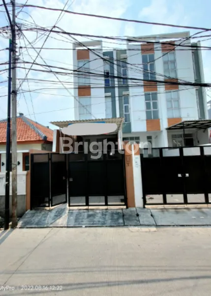 image RUKO TANJUNG DUREN JAKARTA BARAT SEMI FURNISH 3 LANTAI (1)
