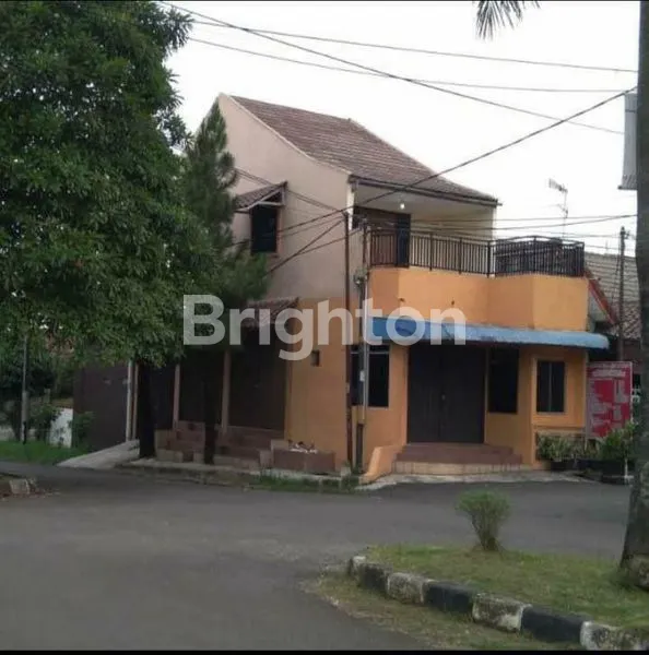 RUKO /RUMAH KANTOR DI HOOEK 2 LT DI VILA BOGOR INDAH
