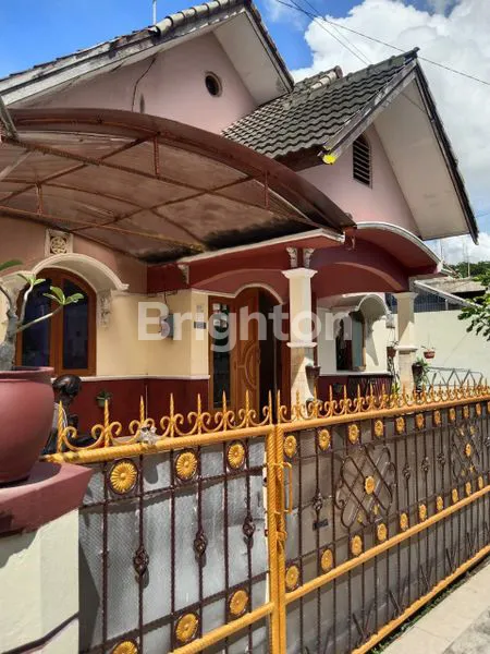 image RUMAH SELANGKAH DARI JALAN KALIURANG, UTARA KAMPUS UGM, SELATAN KAMPUS UII KALIURANG, JALAN DAMAI YOGYAKARTA, SARIHARJO NGAGLIK SLEMAN (3)