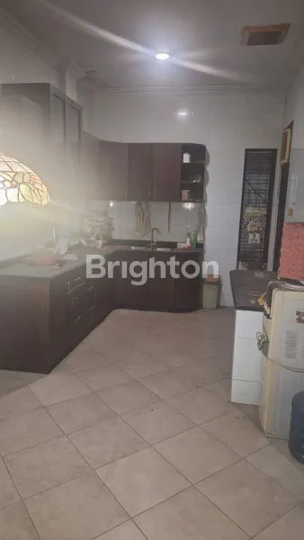 image RUMAH DI SURABAYA TIMUR DEKAT GM (7)