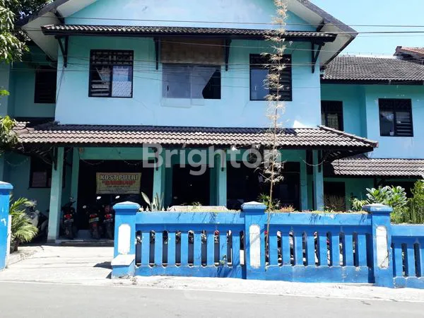 KOST2AN HITUNG TANAH DI DEKAT KAMPUS UNISRI KADIPIRO DEKAT PALANG JOGLO