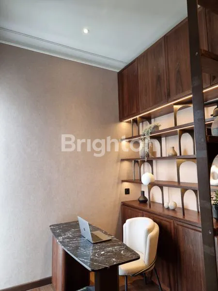 image RUMAH MEWAH DI MANSION NINE SURABAYA  (3)