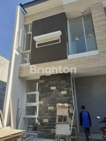 image RUMAH BARU 2 LANTAI DI SUKOLILO MULIA, SURABAYA (5)