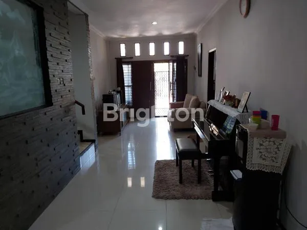 image MINIMALIS MEWAH ROW JALAN KEMBAR PURIMAS UBUD, GUNUNG ANYAR (3)