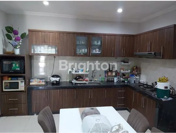 image MINIMALIS MEWAH ROW JALAN KEMBAR PURIMAS UBUD, GUNUNG ANYAR (6)