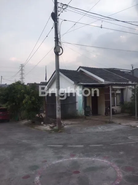image RUMAH ADEM MENANTI PENGHUNI BARU (1)