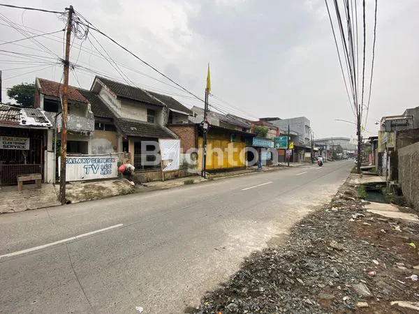 image RUMAH HITUNG TANAH AJA DI PERUM KARAWACI TANGERANG (2)