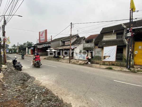 image RUMAH HITUNG TANAH AJA DI PERUM KARAWACI TANGERANG (3)