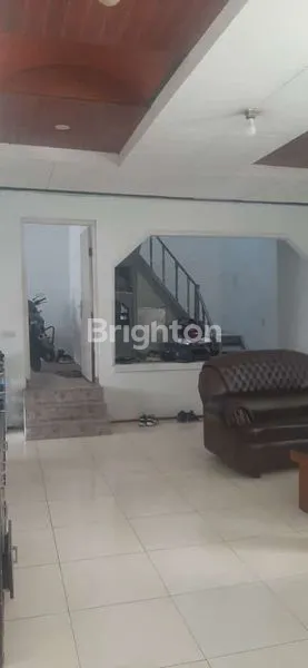 image DIJUAL RUMAH 2 LANTAI LOKASI SANGAT STRATEGIS  DAN NYAMAN JL ANTASARI RAYA ANTAPANI KIDUL KOTA BANDUNG (6)