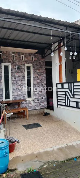 image RUMAH SIAP HUNI TANPA RENOVASI DEKAT KAMPUS UNDIP (3)