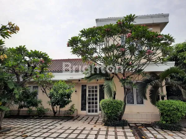 image HUNIAN MEWAH PESONA KHAYANGAN  (1)