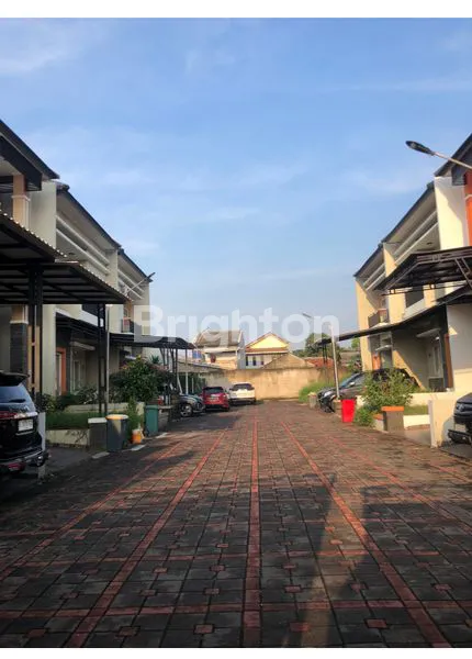 RUMAH CANTIK 2  LANTAI DI KAYANA RESIDENCE