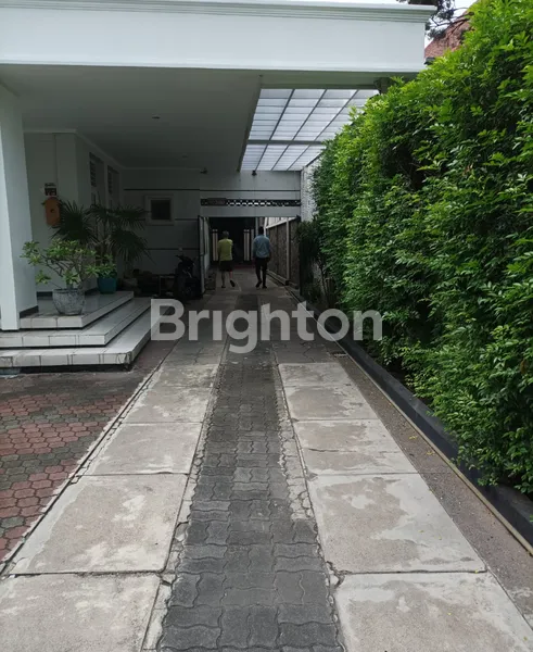 image RUMAH LOKASI STRATEGIS KAPUAS SURABAYA (3)