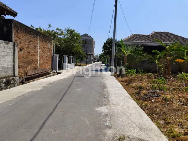 image TANAH UTARA TERMINAL BEJEN KARANGANYAR SANGAT NYAMAN UNTUK TEMPAT TINGGAL (3)