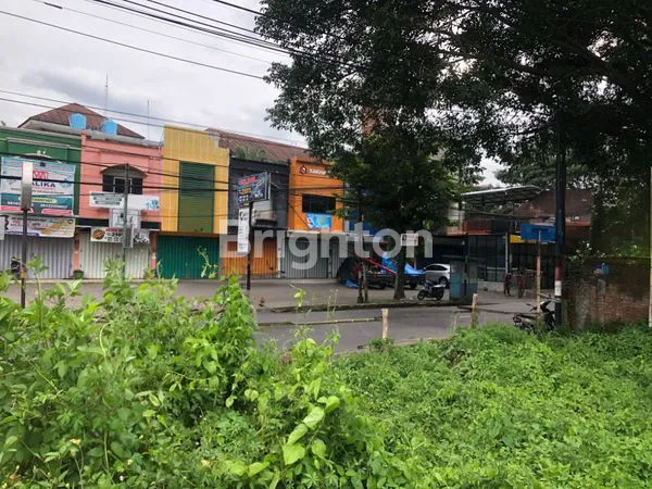 image TANAH 800 M2 DI MAYJEN PANJAITAN (1)