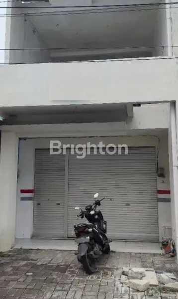 image RUKO MINIMALIS DI GUNUNGANYAR, DEKAT MERR (1)