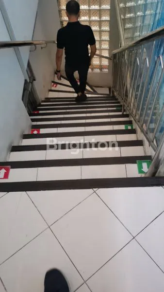 image BANGUNAN PINGGIR JL. MT HARYONO (7)