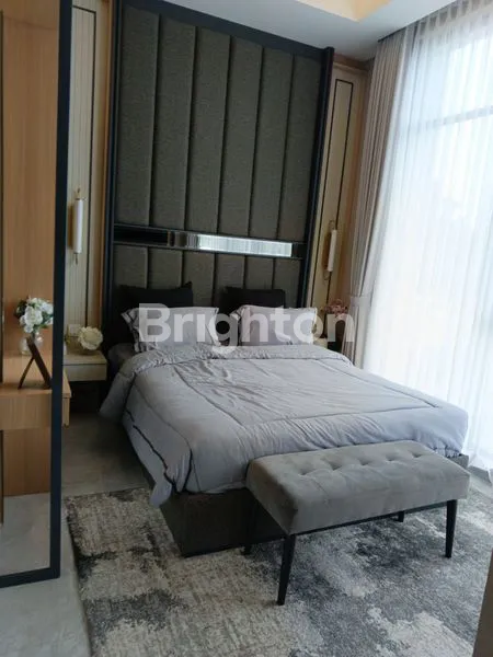 image RUMAH MEWAH 2 LANTAI TYPE CHATAYA 2 SELATAN DI OCBD OLYMPIC BOGOR (2)