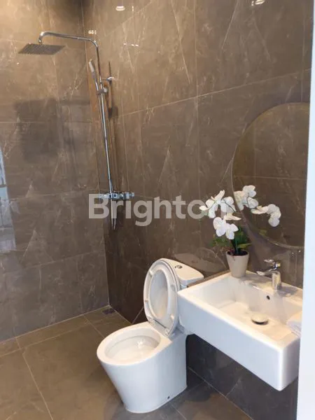 image RUMAH MEWAH 2 LANTAI TYPE CHATAYA 2 SELATAN DI OCBD OLYMPIC BOGOR (3)