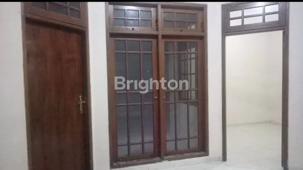 image RUMAH DARMO PERMAI 2 LANTAI (3)