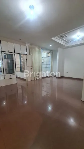 image RUMAH BESAR SIAP HUNI DI JANUR ELOK (3)