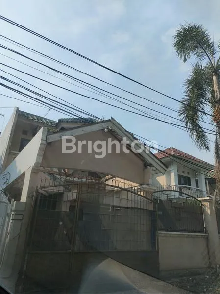 image RUMAH TAMAN SURYA JUAL CEPAT (4)