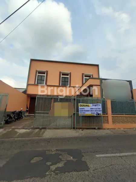 image RUKO STRATEGIS GANDENG 3 DEKAT TOLL CIMANGGIS (1)