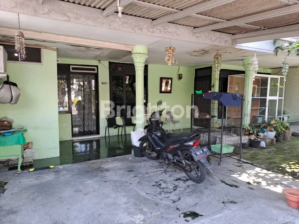 image RUMAH TINGGAL 1 LT RUMAH STRATEGIS DI RUNGKUT MEJOYO SELATAN SURABAYA TENGAH DEKAT MEJOYO, UBAYA, JEMURSARI, PRAPEN, KENDANGSARI, MARGOREJO (3)