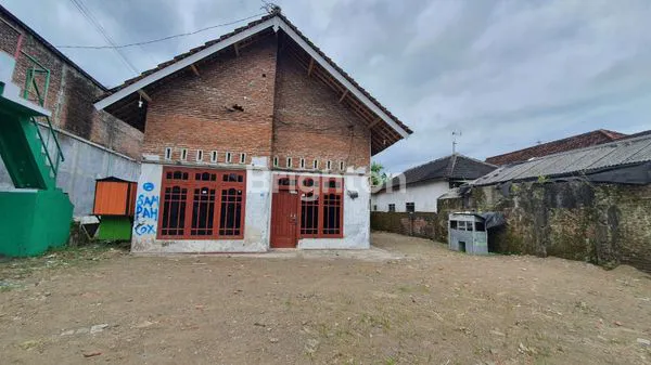 RUMAH HITUNG TANAH BANYUWANGI