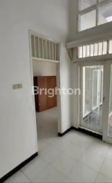 image RUMAH CITRALAND TAMAN INTERNATIONAL VILLAGE I SURABAYA (5)