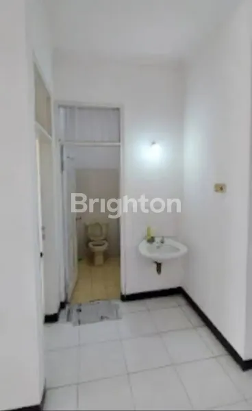 image RUMAH CITRALAND TAMAN INTERNATIONAL VILLAGE I SURABAYA (8)