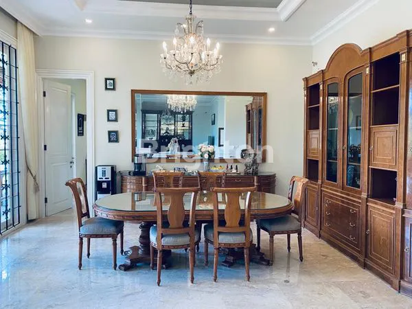 image RUMAH ELIT BERTINGKAT DI PERUMAHAN ELIT RANCAMAYA (6)