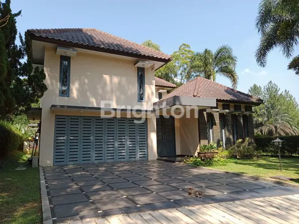 image RUMAH MEWAH DUA TINGKAT HARGA MURAH DI PERUMAHAN ELIT BOGOR (1)