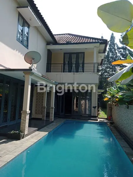 image RUMAH MEWAH DUA TINGKAT HARGA MURAH DI PERUMAHAN ELIT BOGOR (2)