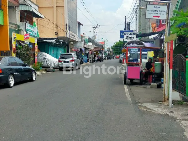 image RUKO TINGKAT STRATEGIS DI PUSAT PERDAGANGAN TUGU MUDA SEMARANG TENGAH (6)