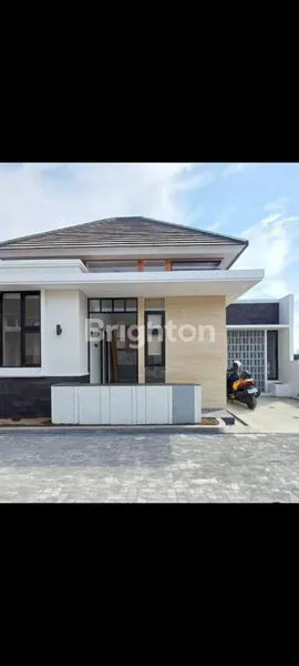 image RUMAH MODERN DESIGN DI KOTA MALANG (1)