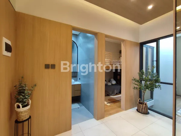 image RUMAH BARU GAYA MINIMALIS 2 LANTAI DI PARKSPRING GADING JAKARTA UTARA (5)