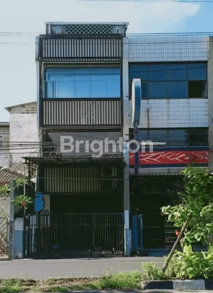 image RUKO 3,5 LANTAI PUSAT KOTA TRAFFIC RAMAI COCOK UNTUK KANTOR DAN USAHA KULINER (1)