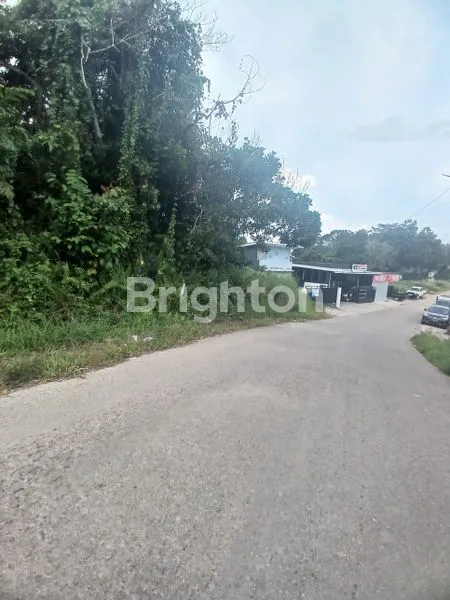 image TANAH DATAR TEPI JALAN KM.8 SIAP BANGUN COCOK UNTUK RUMAH PRIBADI ATAU KOST-KOSTAN.DI BALIKPAPAN UTARA. (2)