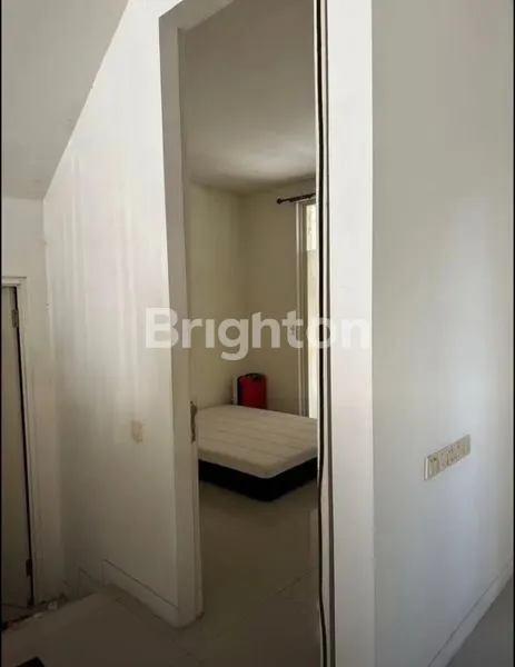 image RUMAH 2 LANTAI SIAP HUNI (2)