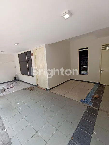 image RUMAH 1 LANTAI, SUDAH RENOV , SIAP HUNI (1)