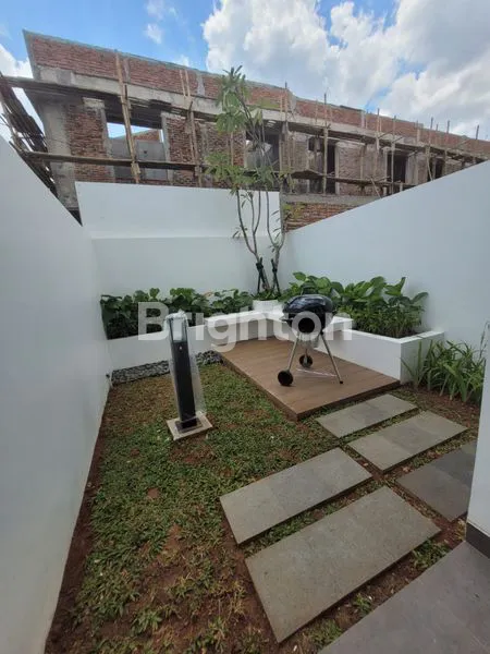 image RUMAH MODERN MINIMALIS DIDEPOK  (6)