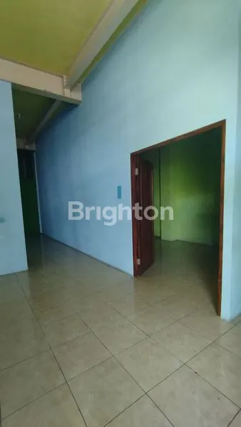 image RUKO 2 LANTAI LEBAR 9,5M DI DEKAT GUDANG GARAM, KEDIRI (3)