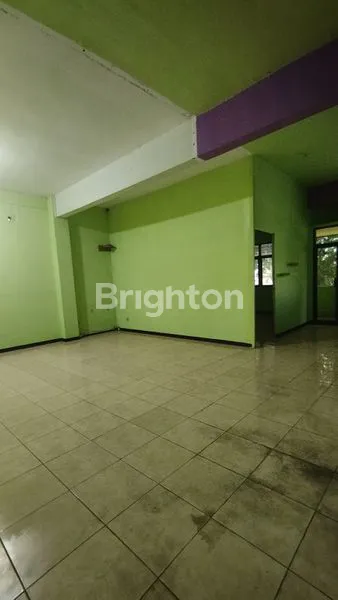 image RUKO 2 LANTAI LEBAR 9,5M DI DEKAT GUDANG GARAM, KEDIRI (5)