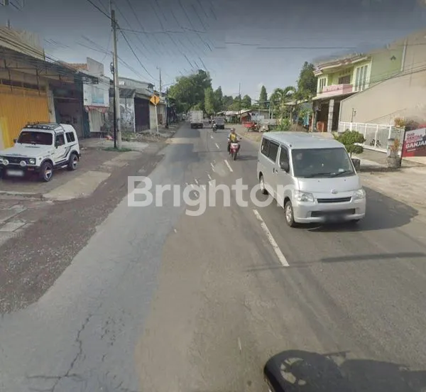 image GUDANG DI TUGUREJO KABUPATEN KEDIRI (4)