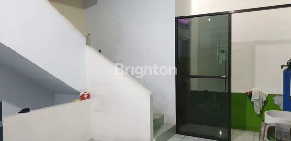 image MADEGONDO - RUKO PLAZA 3 LANTAI AREA PUSAT BISNIS JL IR SOEKARNO SOLOBARU (2)